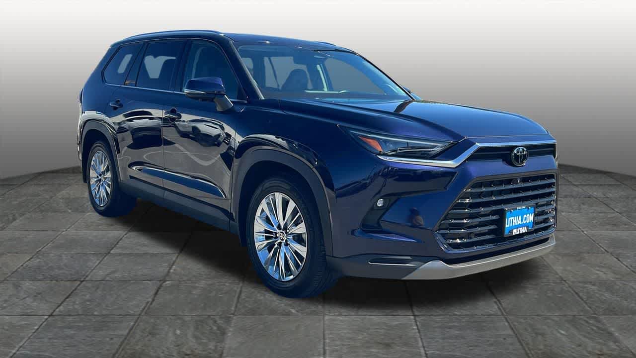 Thumbnail: 2024 Toyota Grand Highlander - 3