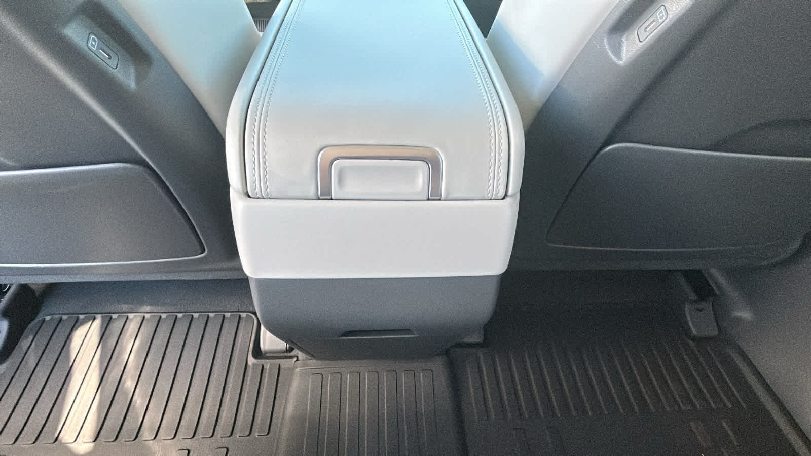 Thumbnail: 2026 Hyundai Santa Fe - 25