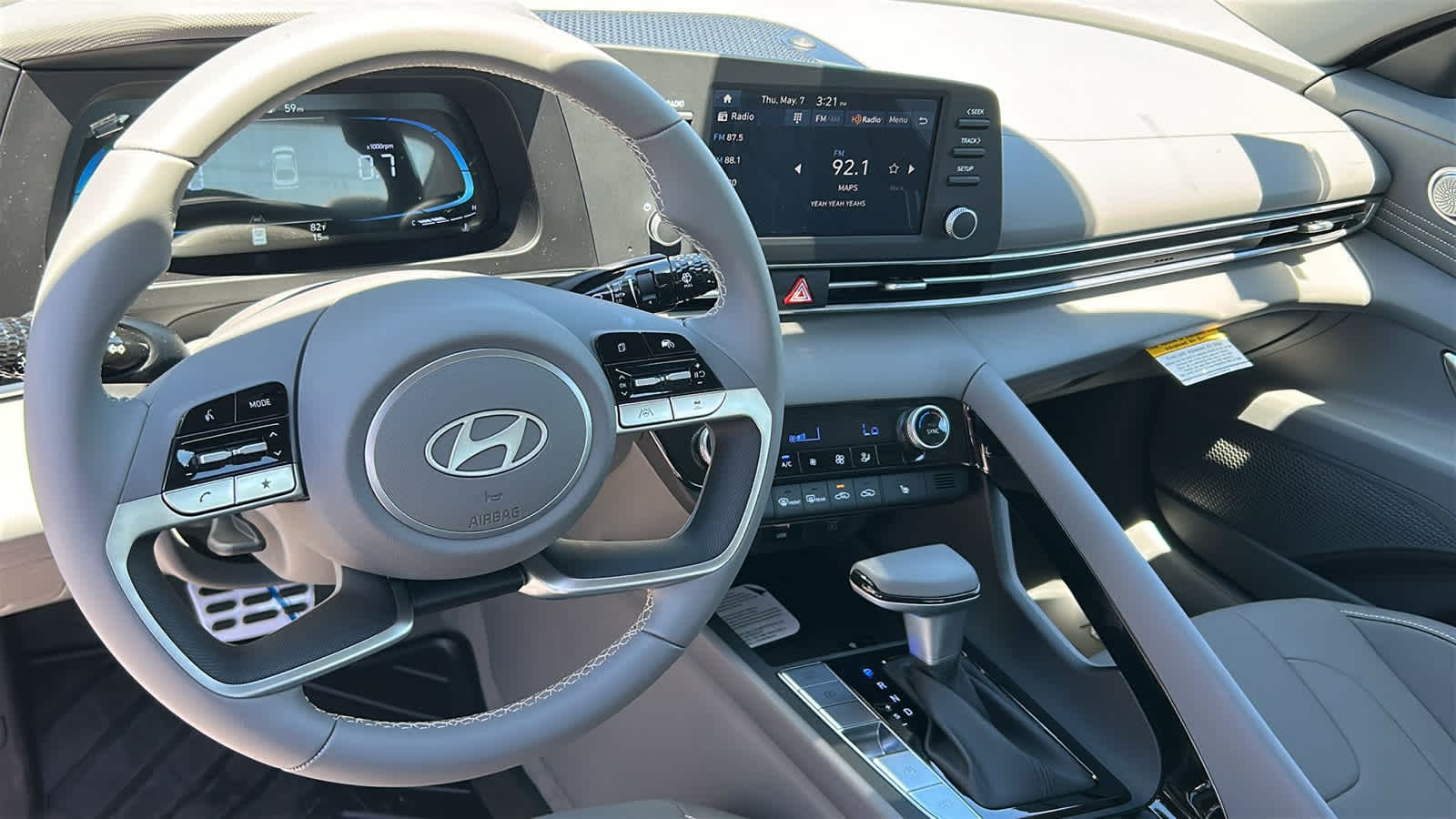 Thumbnail: 2026 Hyundai Elantra - 10