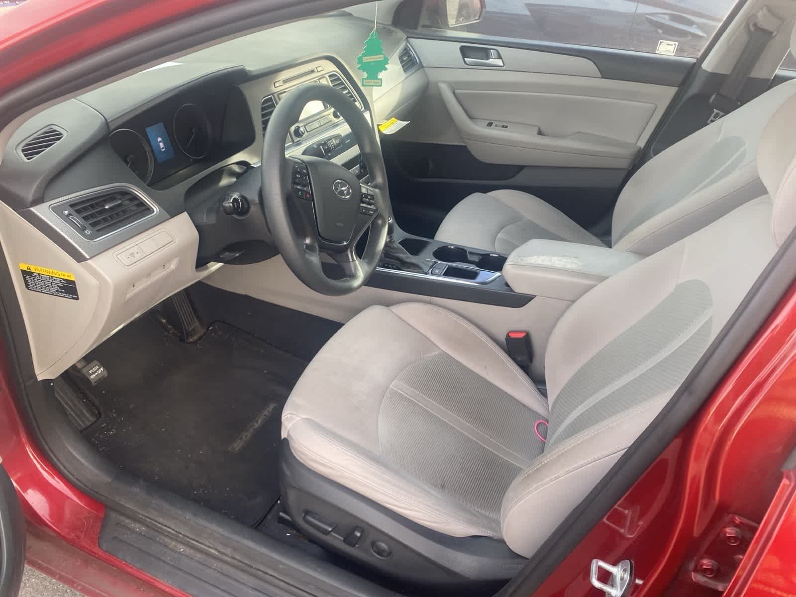 Thumbnail: 2015 Hyundai Sonata - 16