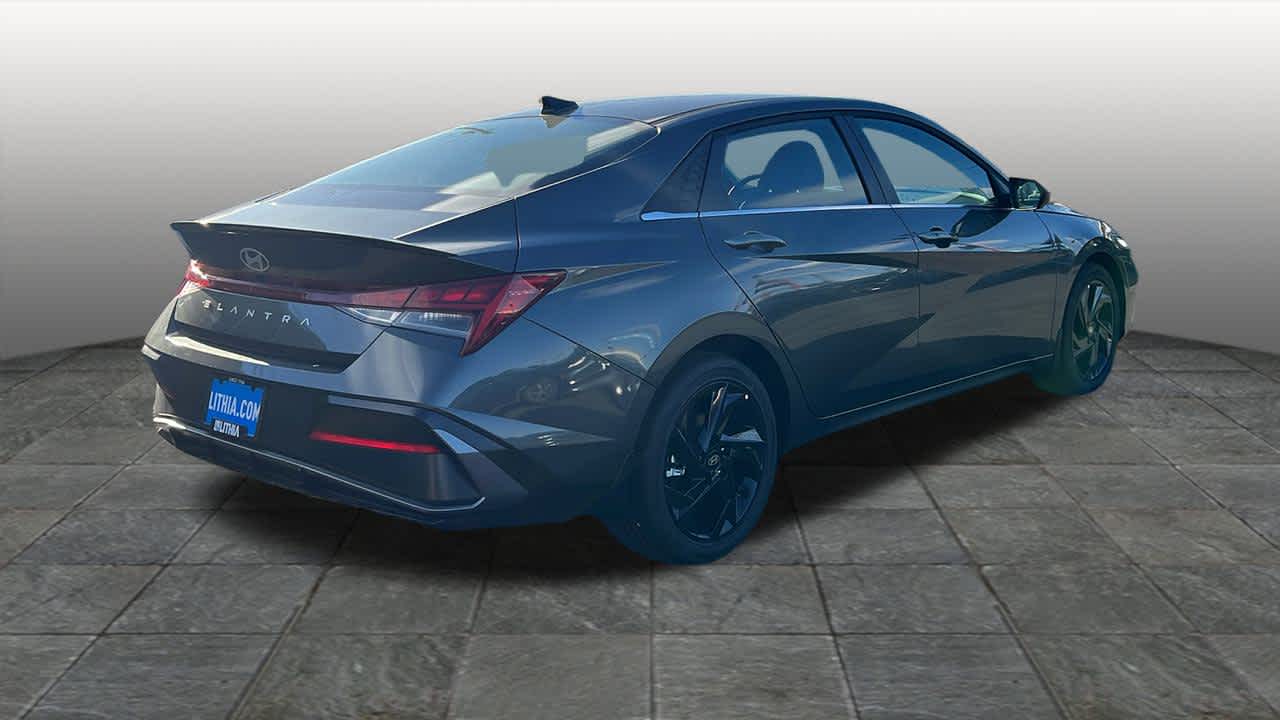 Thumbnail: 2026 Hyundai Elantra - 5