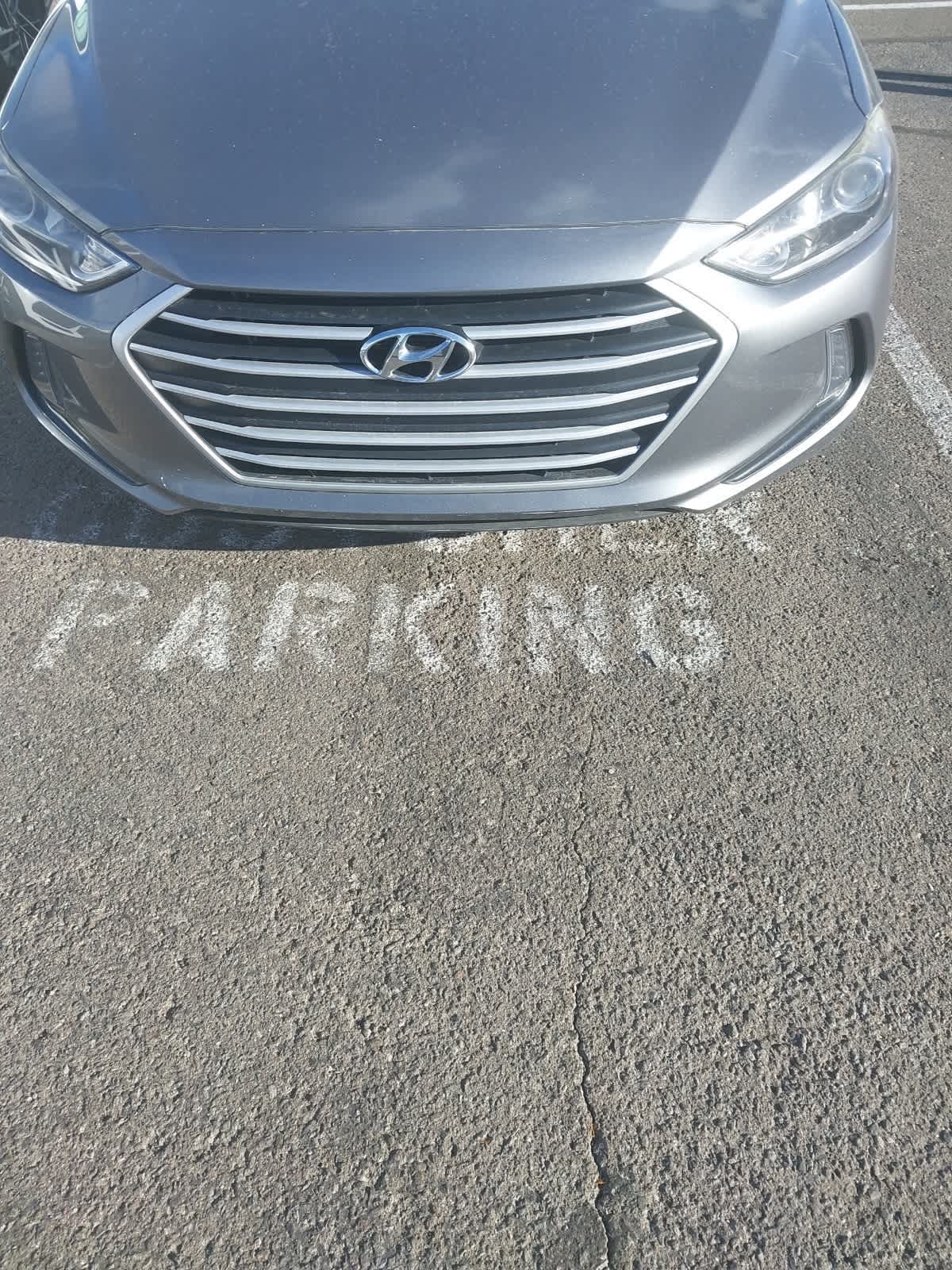 Thumbnail: 2018 Hyundai Elantra - 21