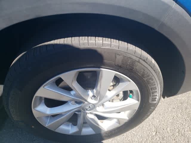 Thumbnail: 2020 Hyundai Tucson - 3