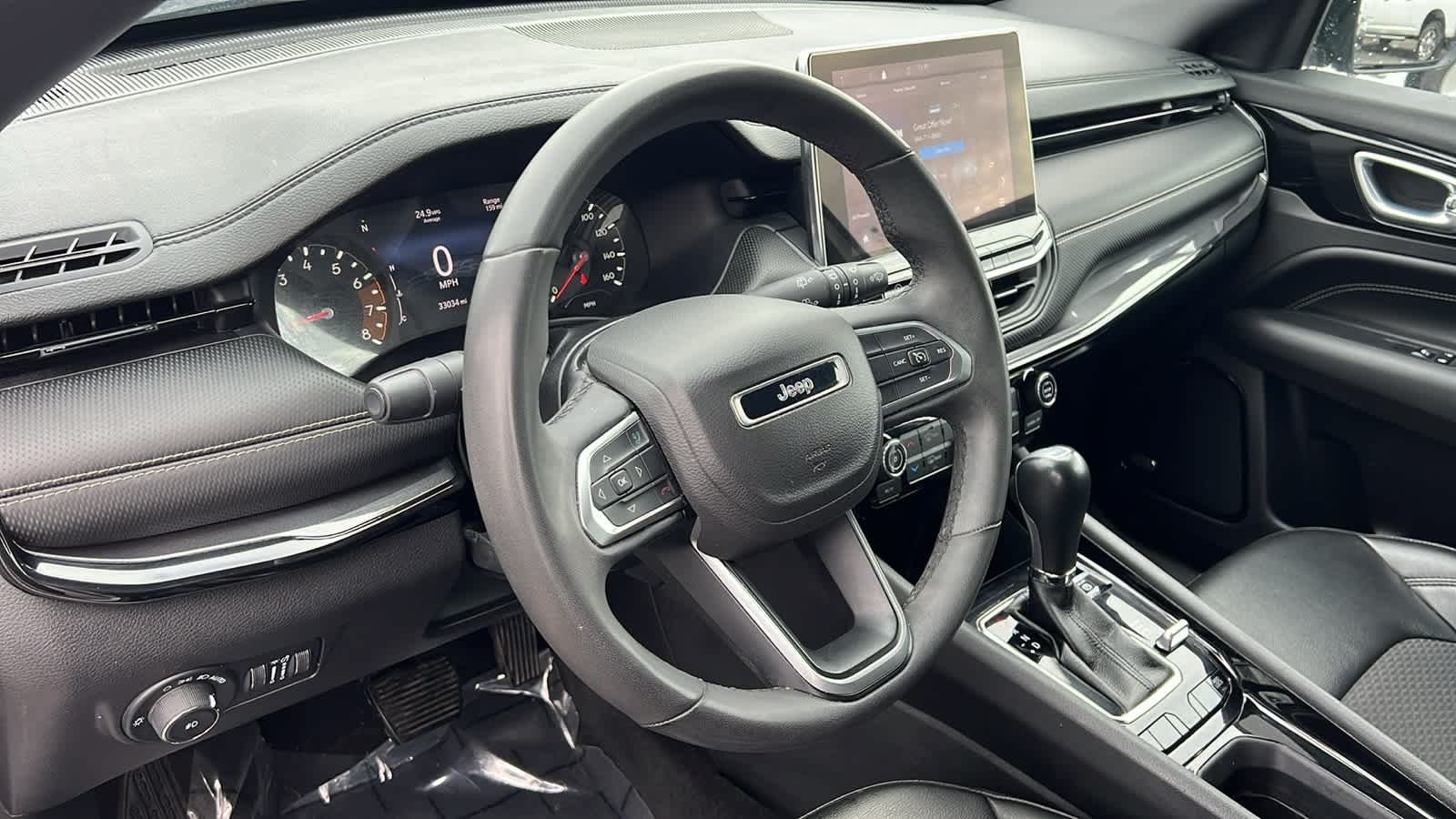 Thumbnail: 2022 Jeep Compass - 10