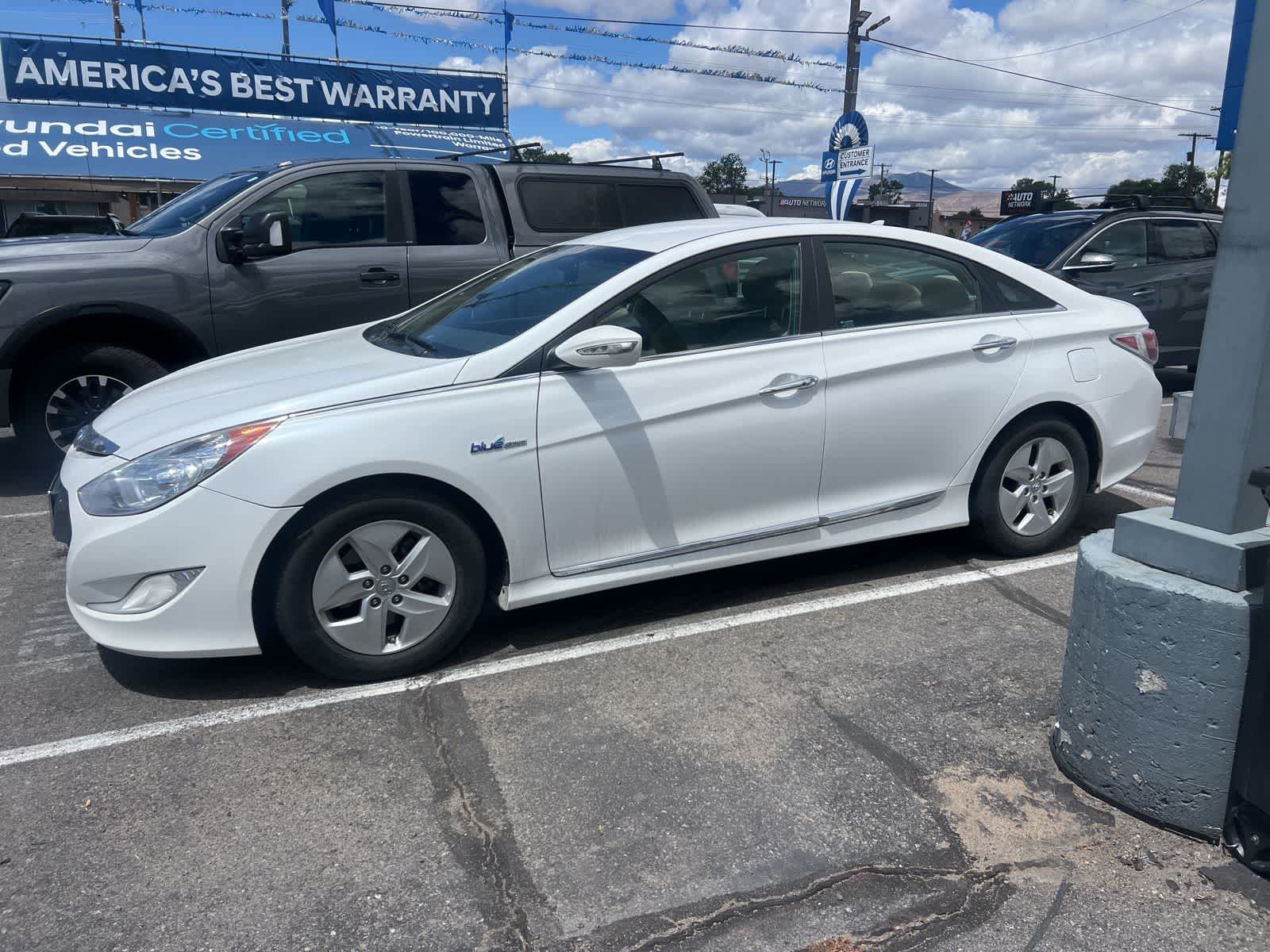 Thumbnail: 2012 Hyundai Sonata - 2