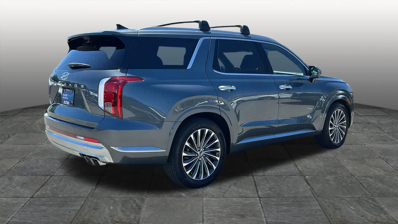 Thumbnail: 2023 Hyundai Palisade - 5