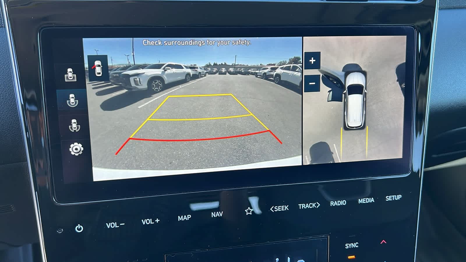 Thumbnail: 2022 Hyundai Tucson - 16