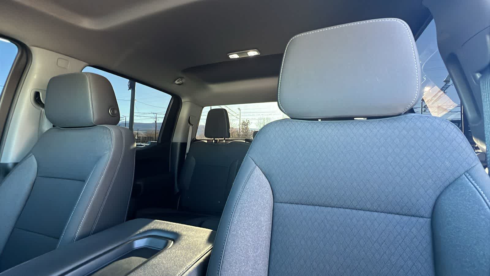 Thumbnail: 2022 GMC Sierra 1500 - 11