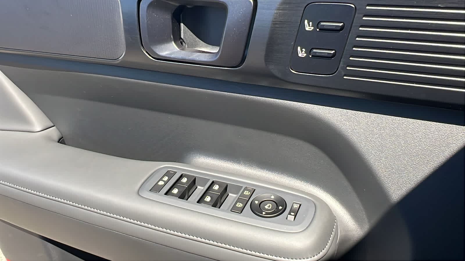 Thumbnail: 2026 Hyundai Santa Fe - 22