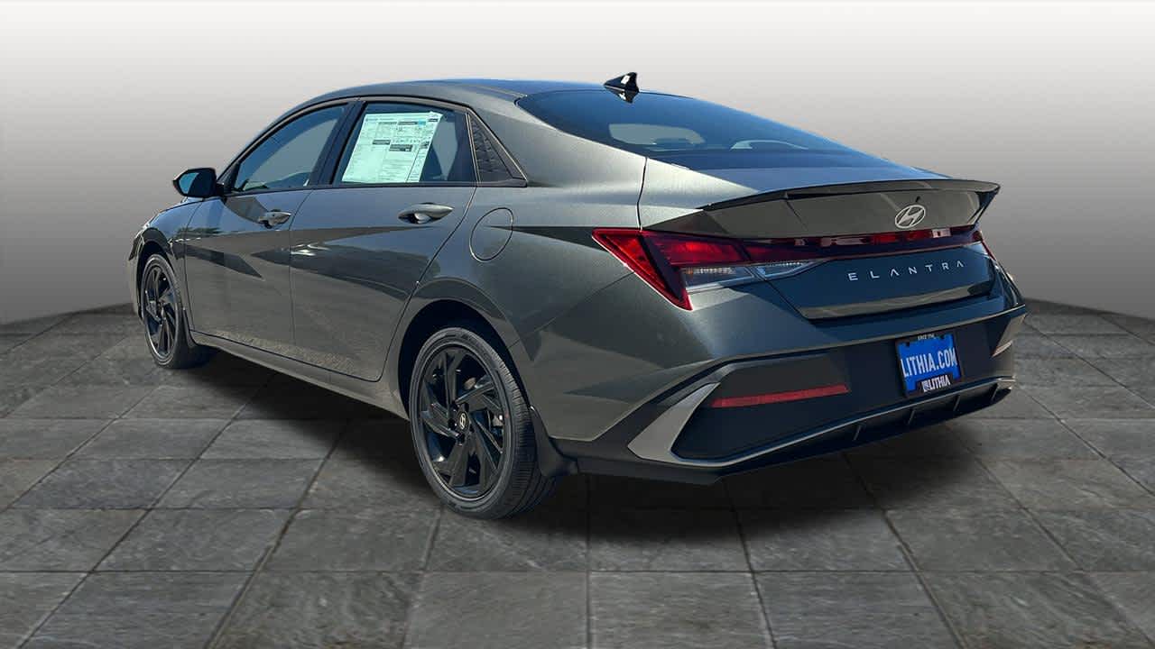 Thumbnail: 2026 Hyundai Elantra - 7