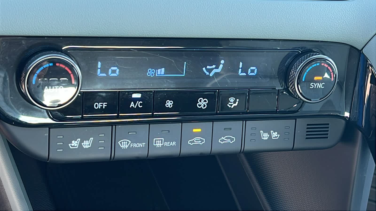 Thumbnail: 2025 Hyundai Elantra - 14