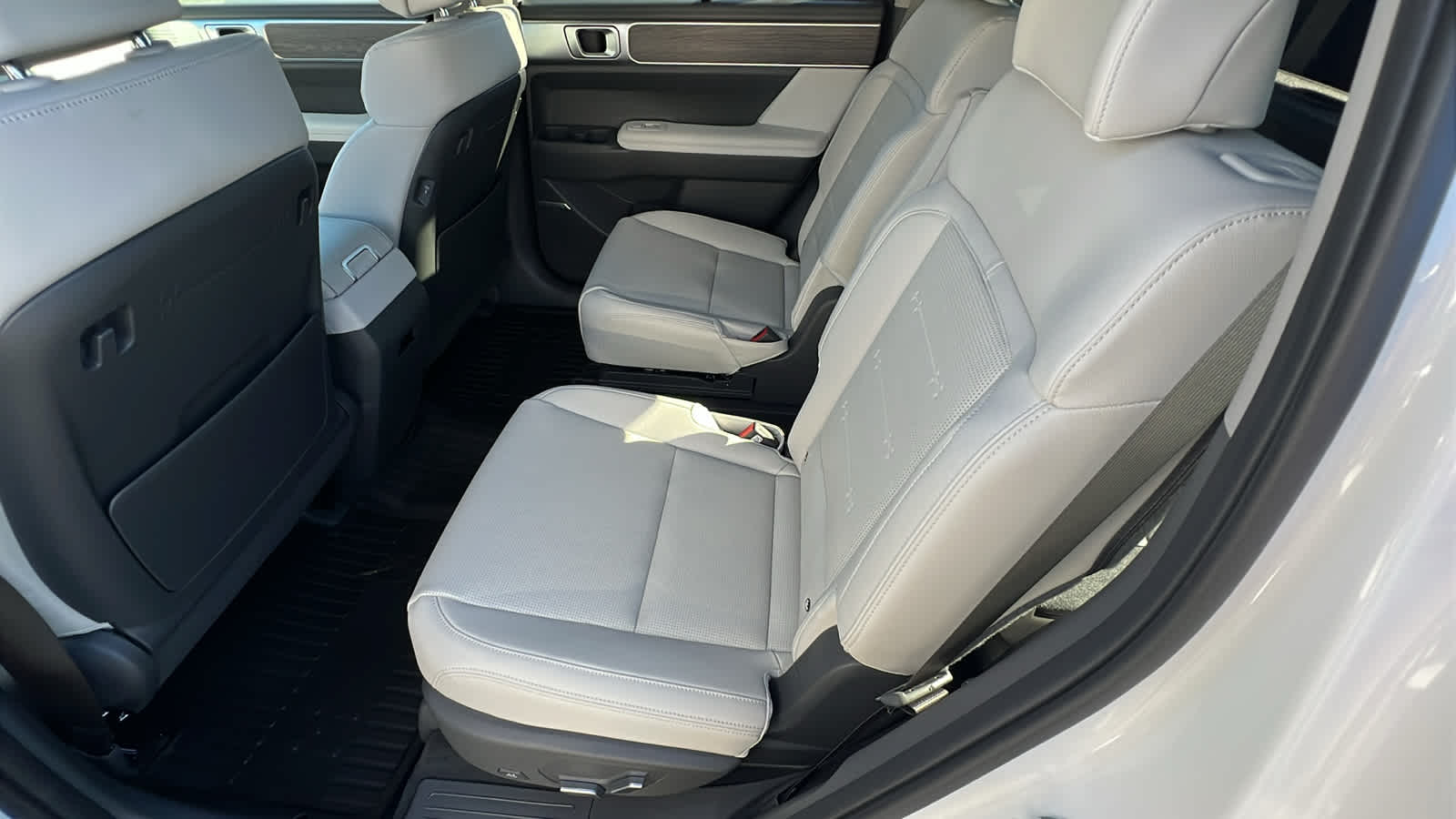 Thumbnail: 2026 Hyundai Santa Fe - 24