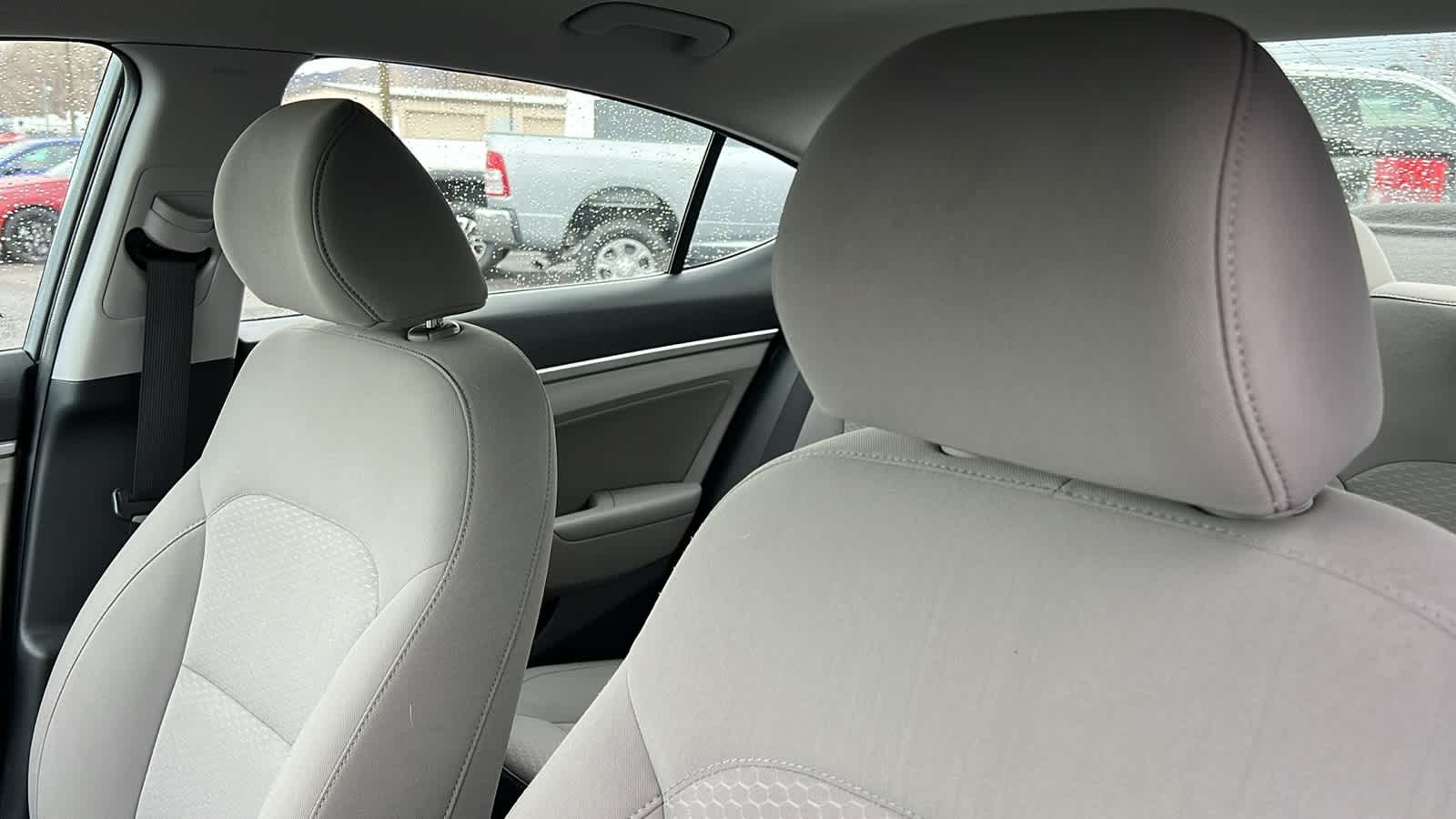 Thumbnail: 2019 Hyundai Elantra - 11