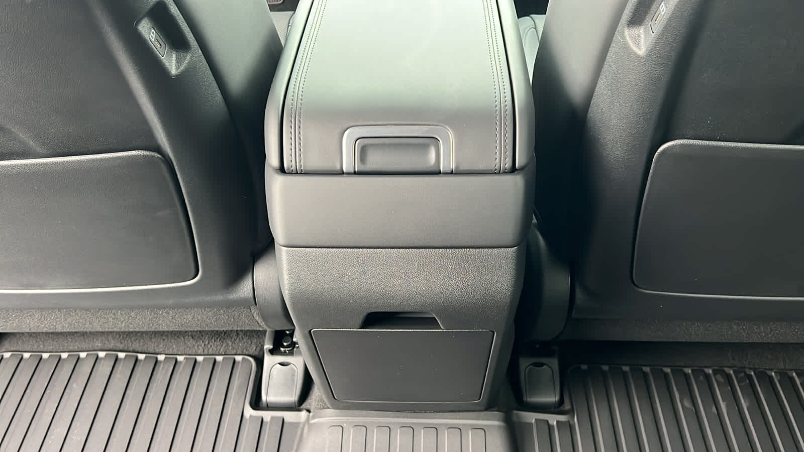 Thumbnail: 2026 Hyundai Santa Fe - 25