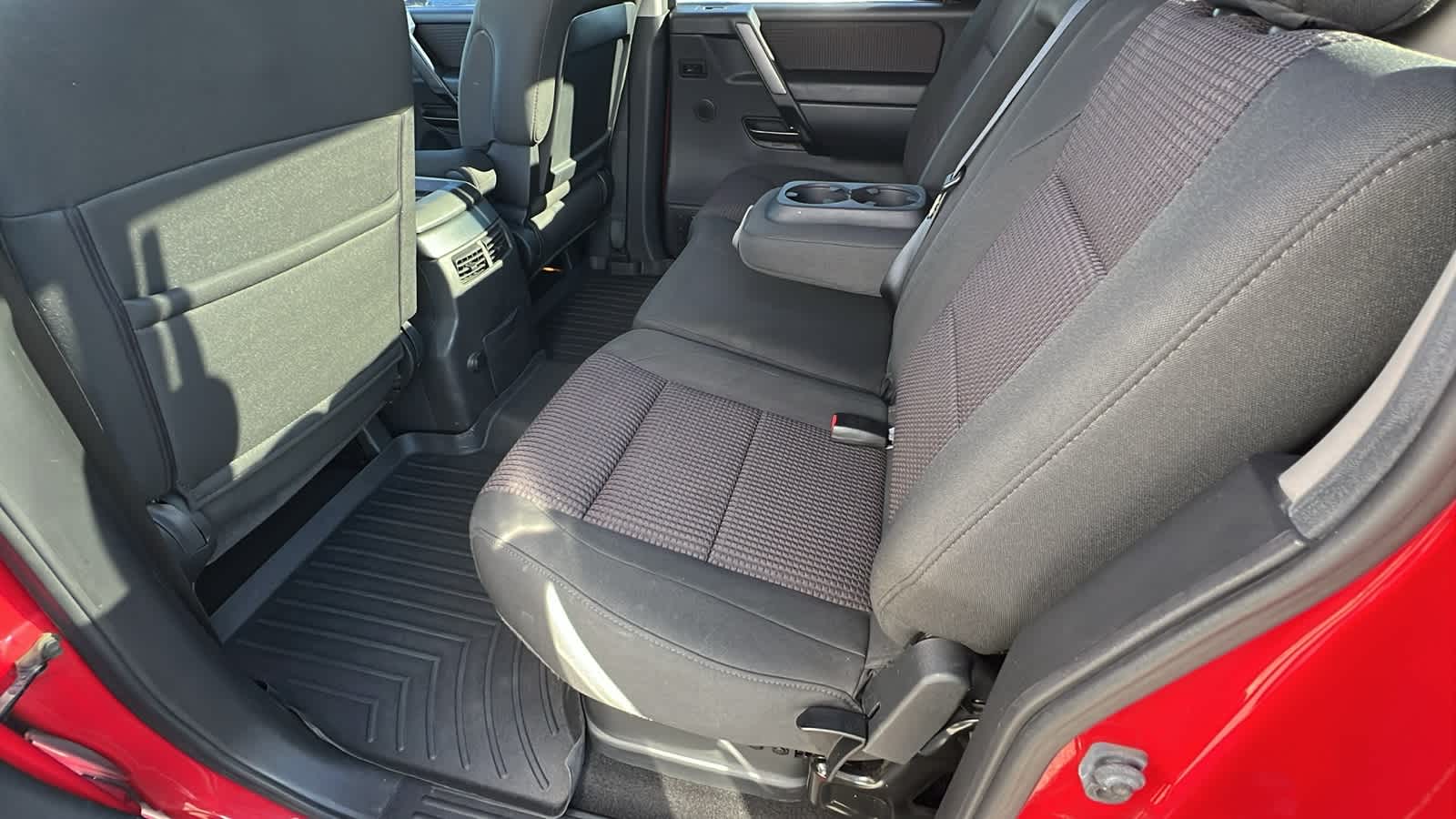 Thumbnail: 2011 Nissan Titan - 23