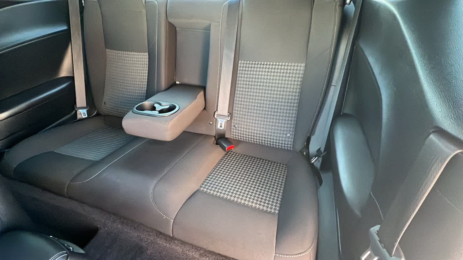 Thumbnail: 2018 Dodge Challenger - 24