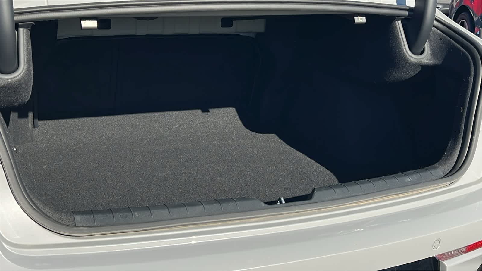 Thumbnail: 2025 Kia K5 - 27