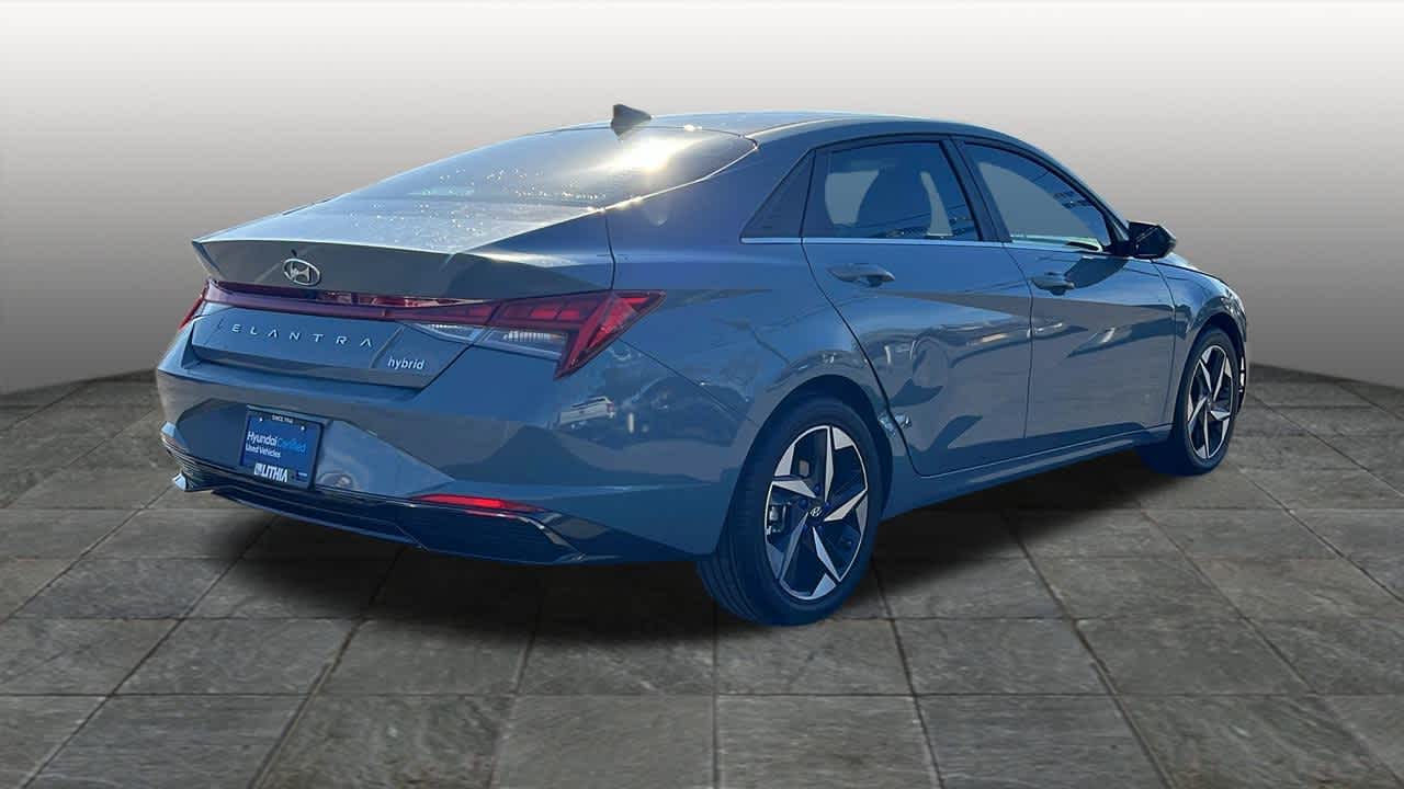 Thumbnail: 2023 Hyundai Elantra - 5