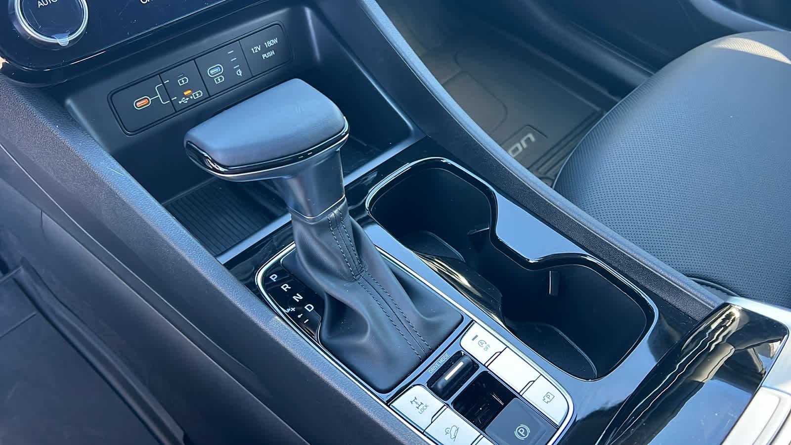 Thumbnail: 2025 Hyundai Tucson - 13