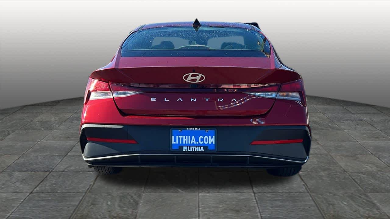 Thumbnail: 2024 Hyundai Elantra - 6