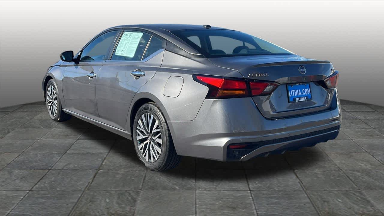 Thumbnail: 2024 Nissan Altima - 7