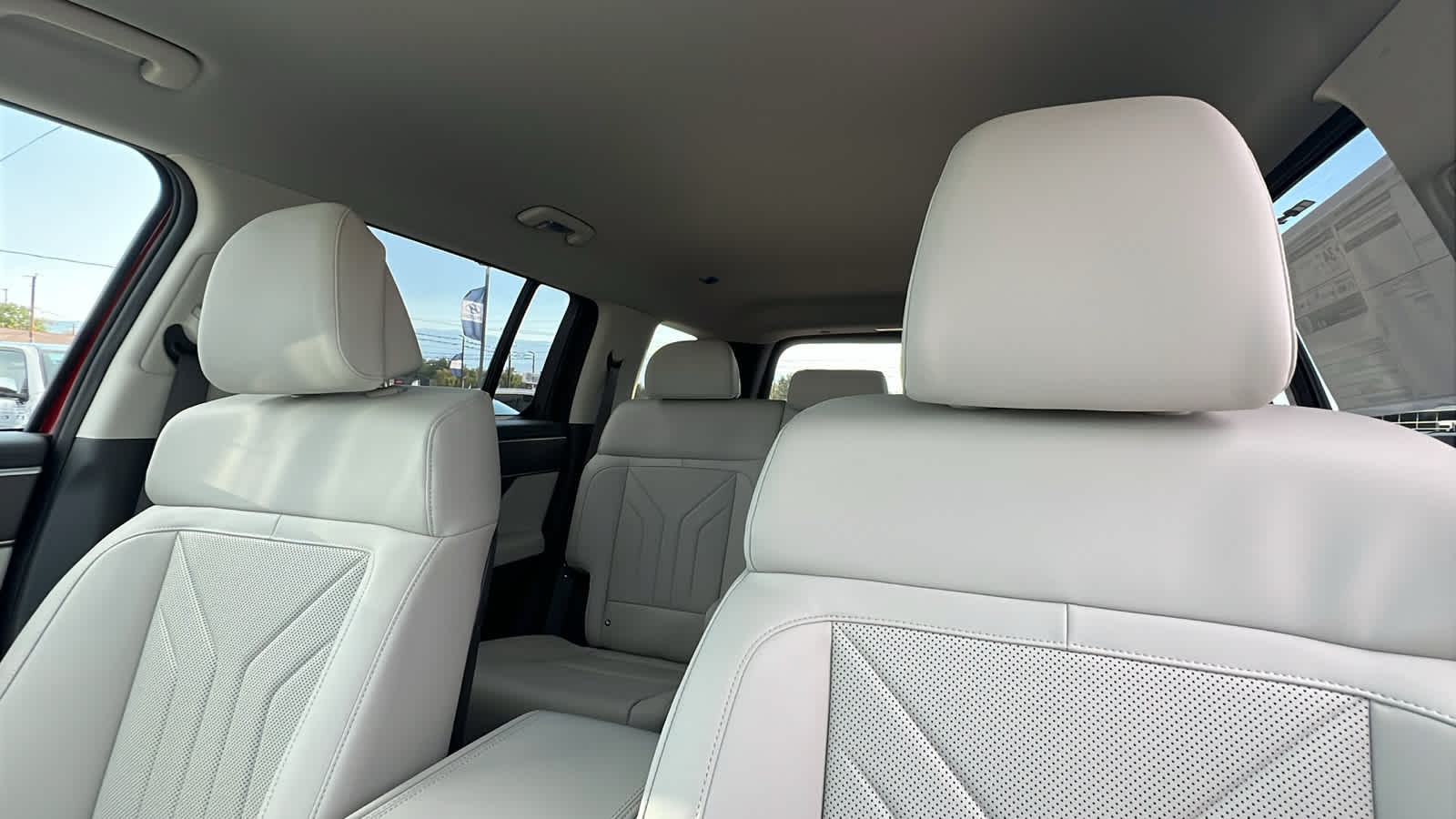 Thumbnail: 2026 Hyundai Santa Fe - 11