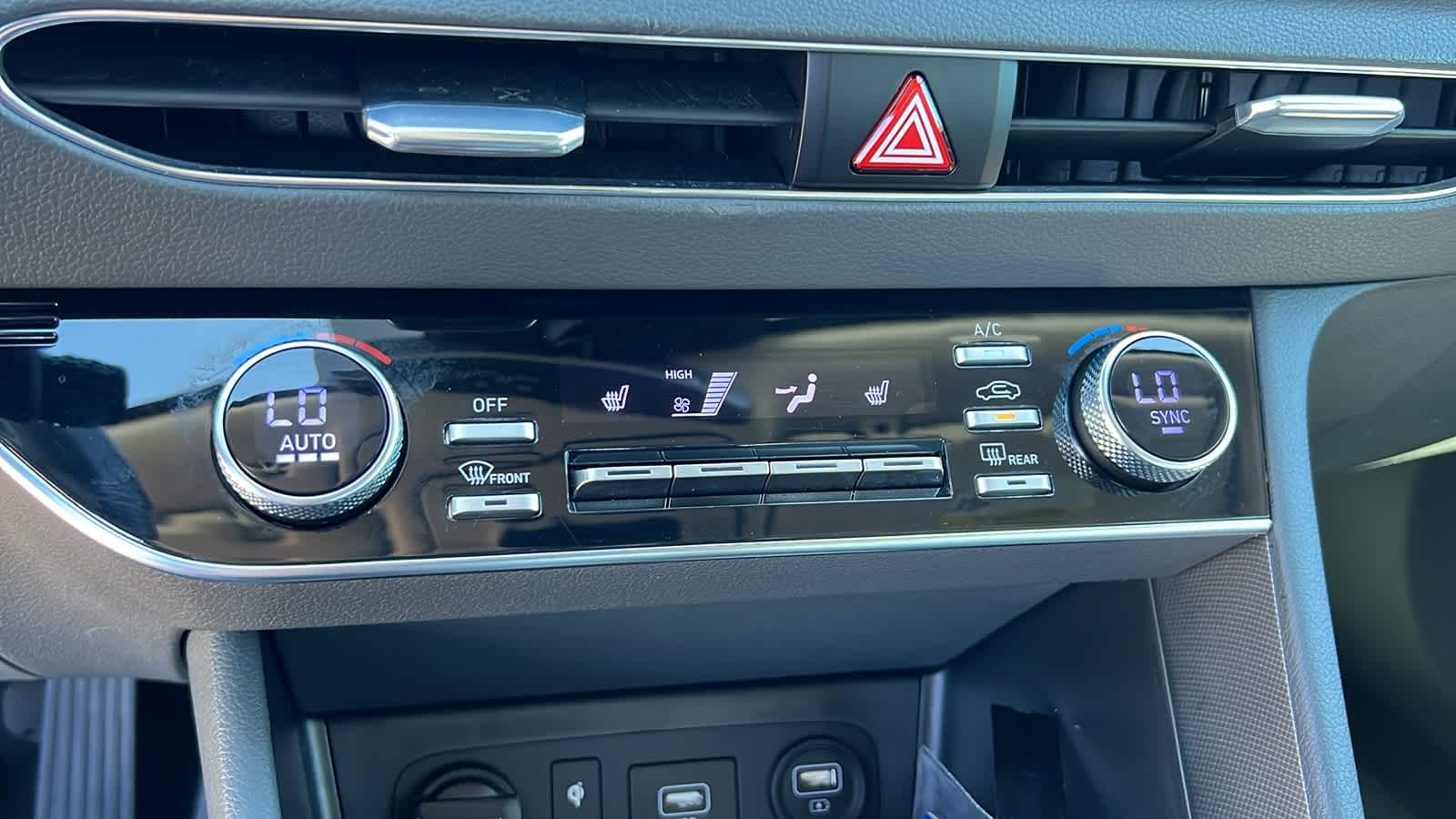 Thumbnail: 2021 Hyundai Sonata - 14