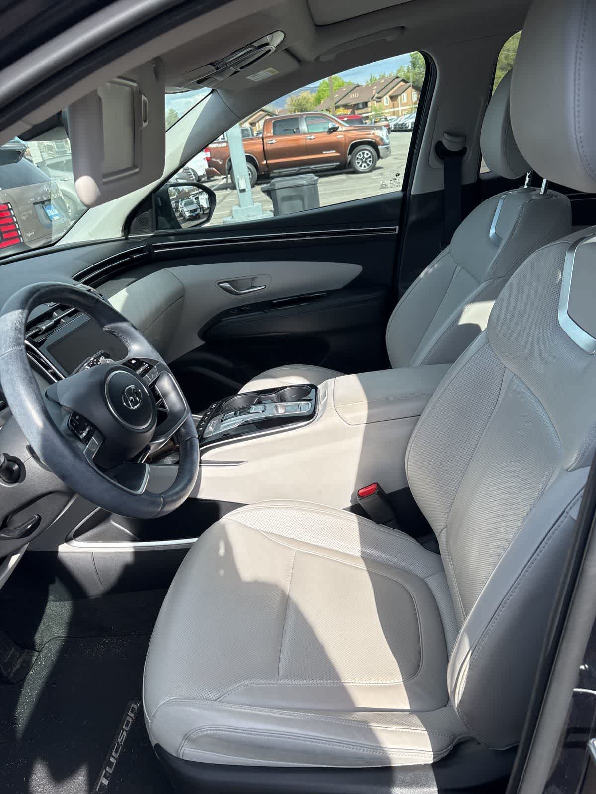 Thumbnail: 2022 Hyundai Tucson - 3