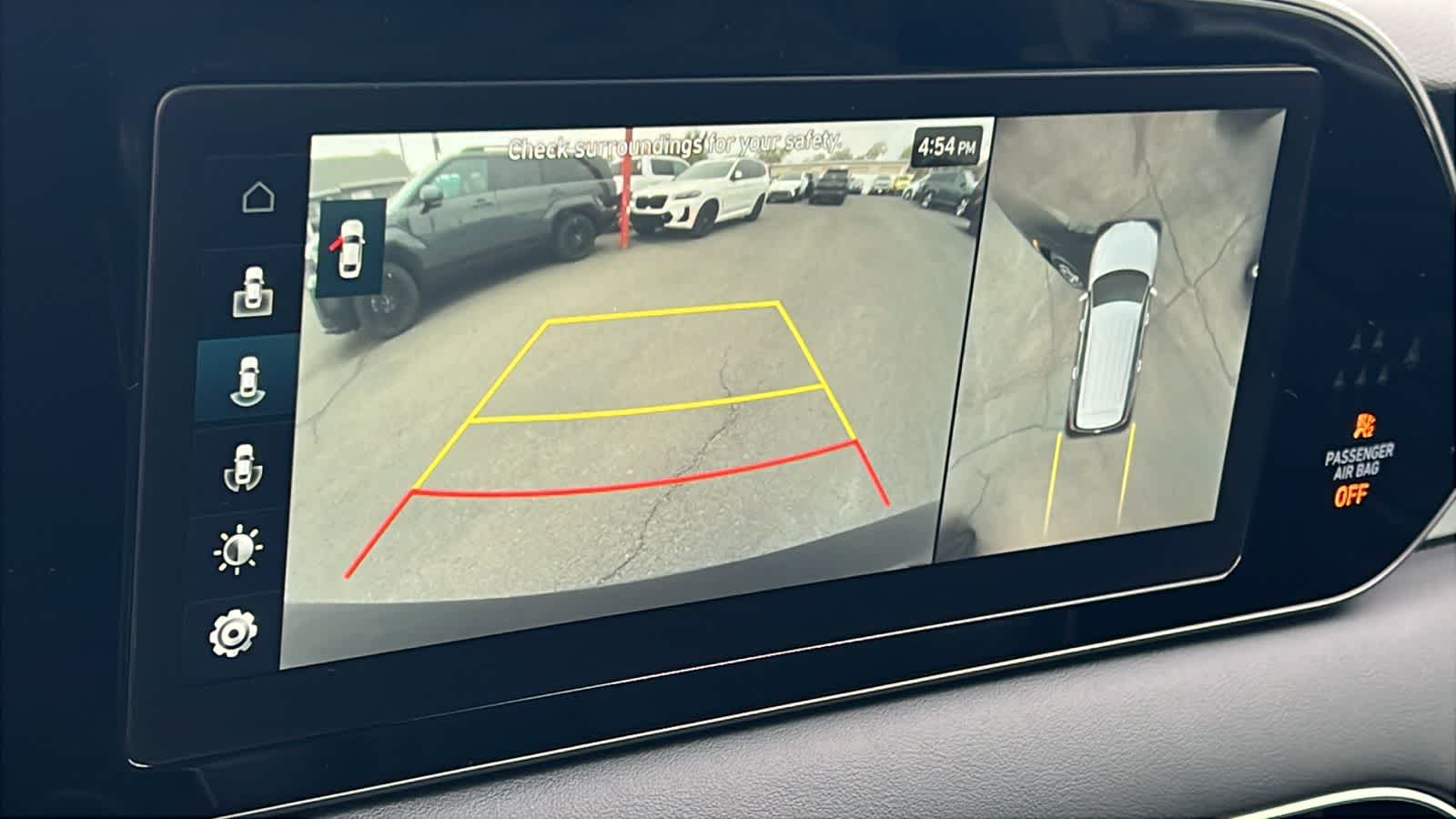 Thumbnail: 2022 Hyundai Palisade - 16