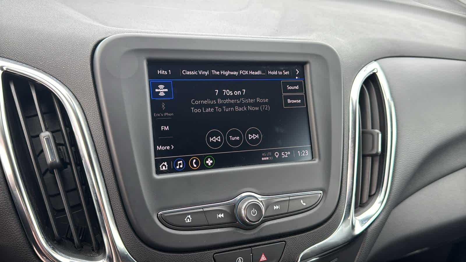 Thumbnail: 2024 Chevrolet Equinox - 15