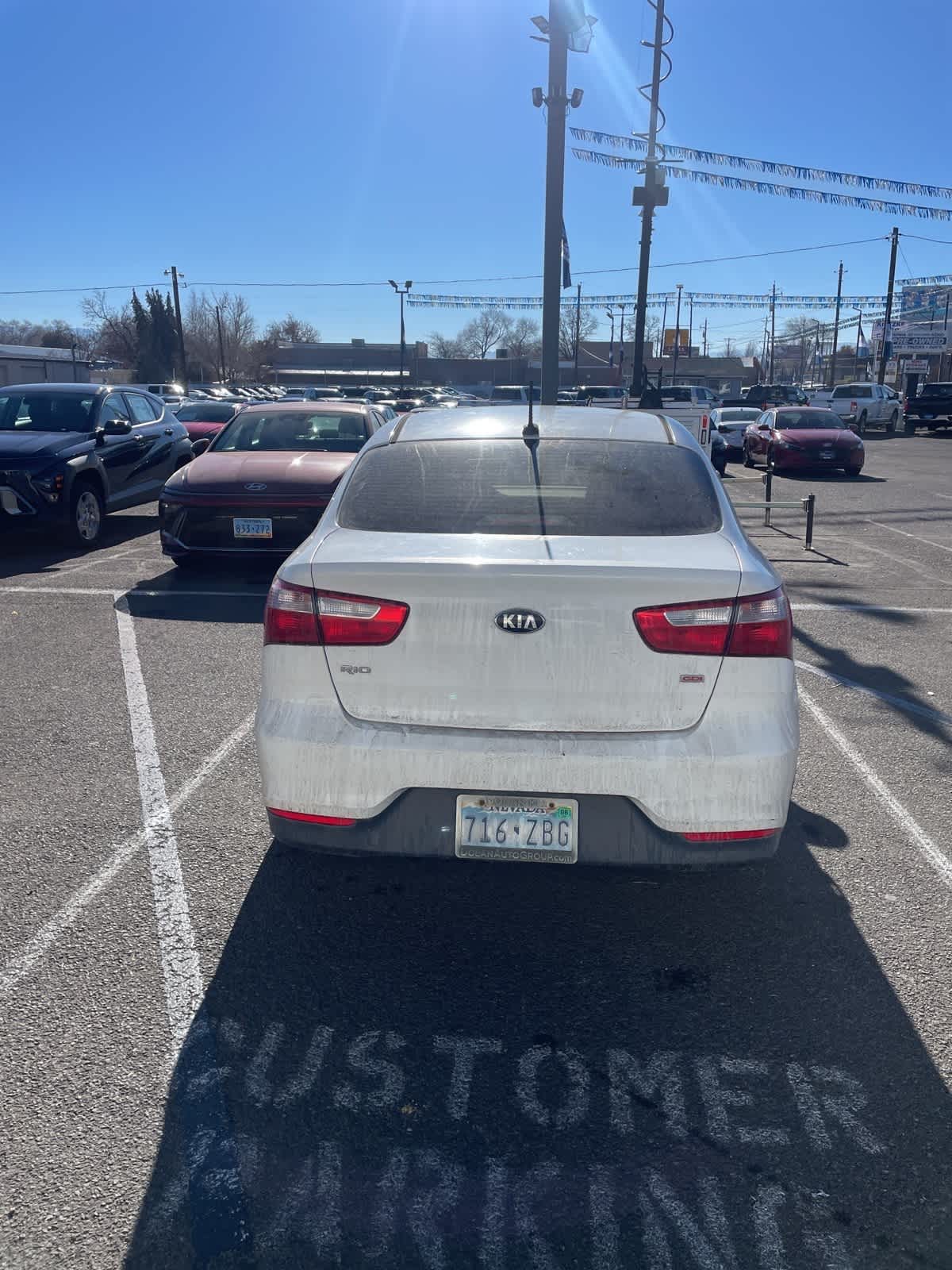 Thumbnail: 2016 Kia Rio - 5