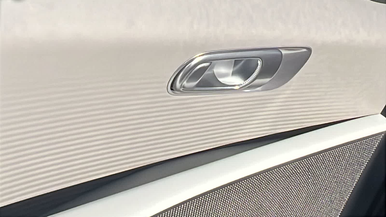 Thumbnail: 2025 Hyundai Ioniq 6 - 22