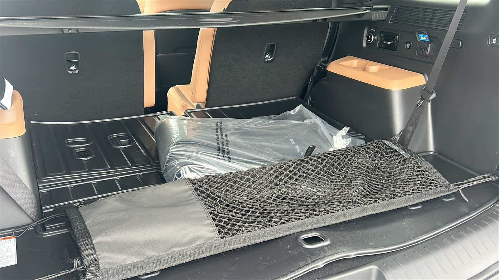 Thumbnail: 2026 Hyundai Santa Fe - 27