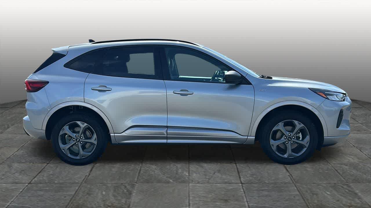 Thumbnail: 2024 Ford Escape - 4