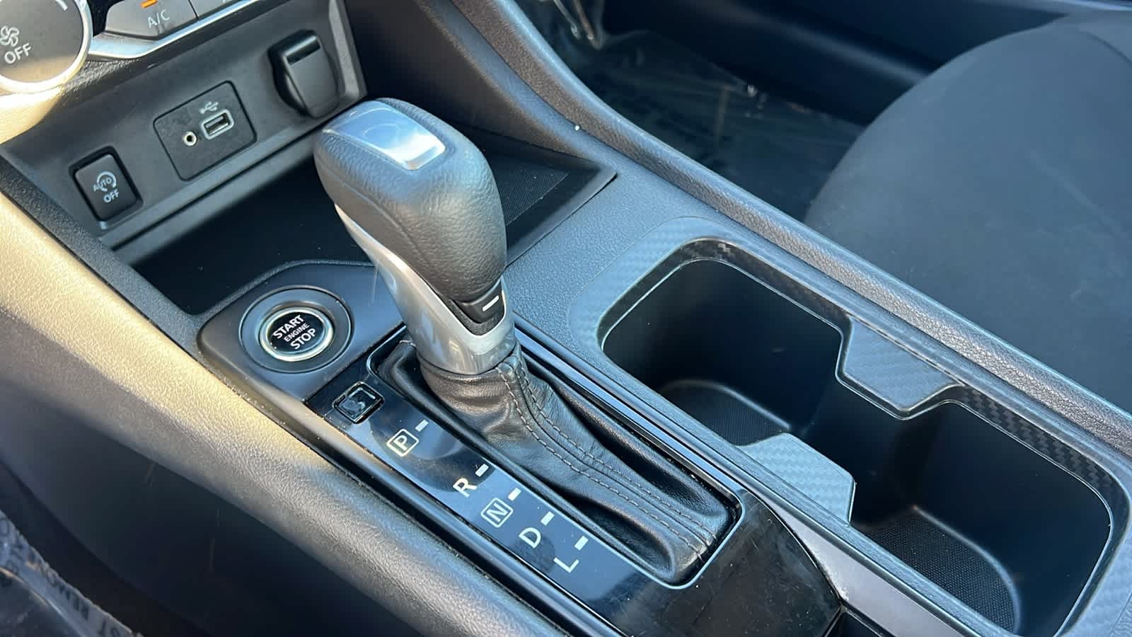 Thumbnail: 2024 Nissan Sentra - 13