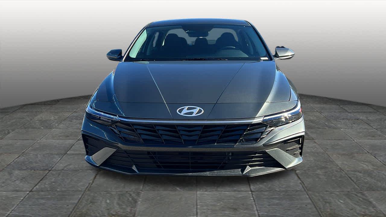 Thumbnail: 2026 Hyundai Elantra - 2