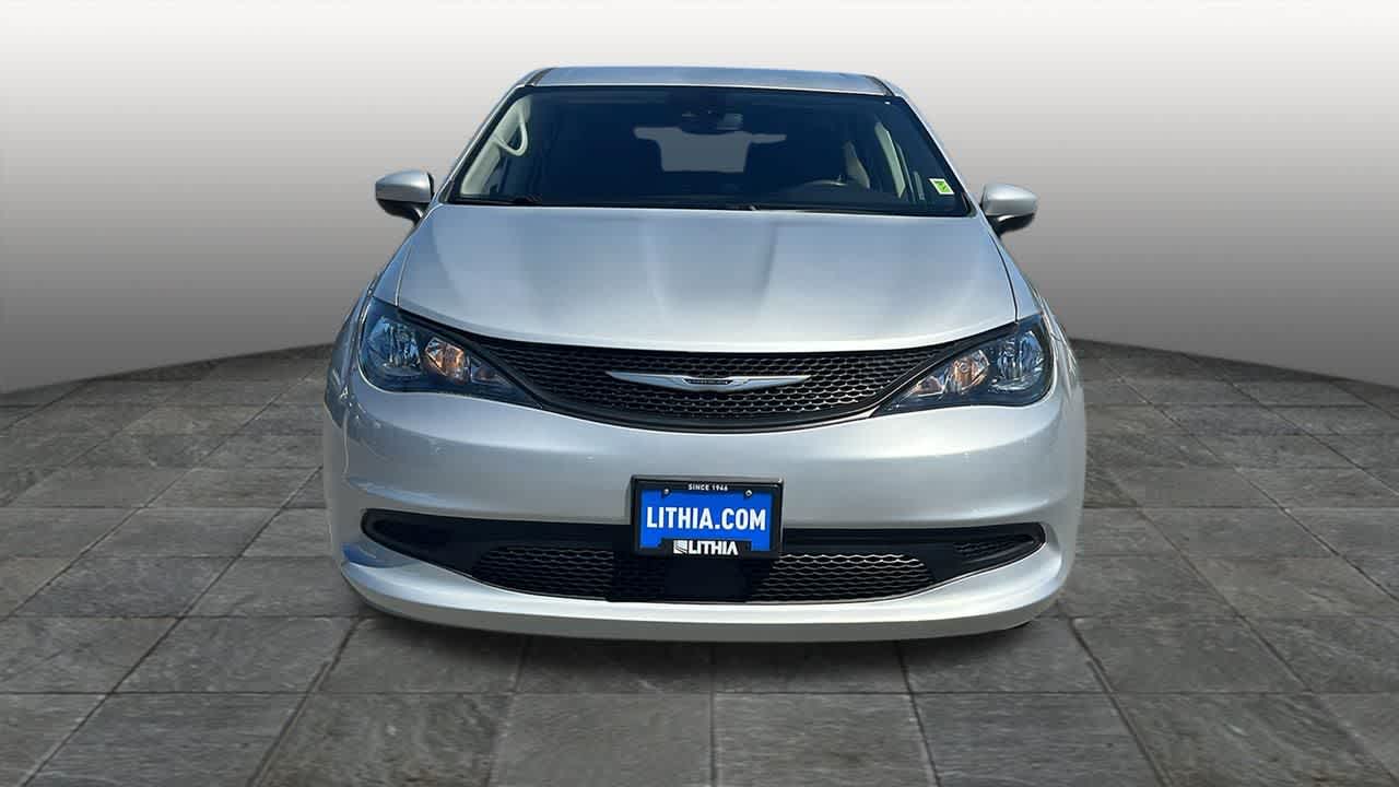 Thumbnail: 2023 Chrysler Voyager - 2