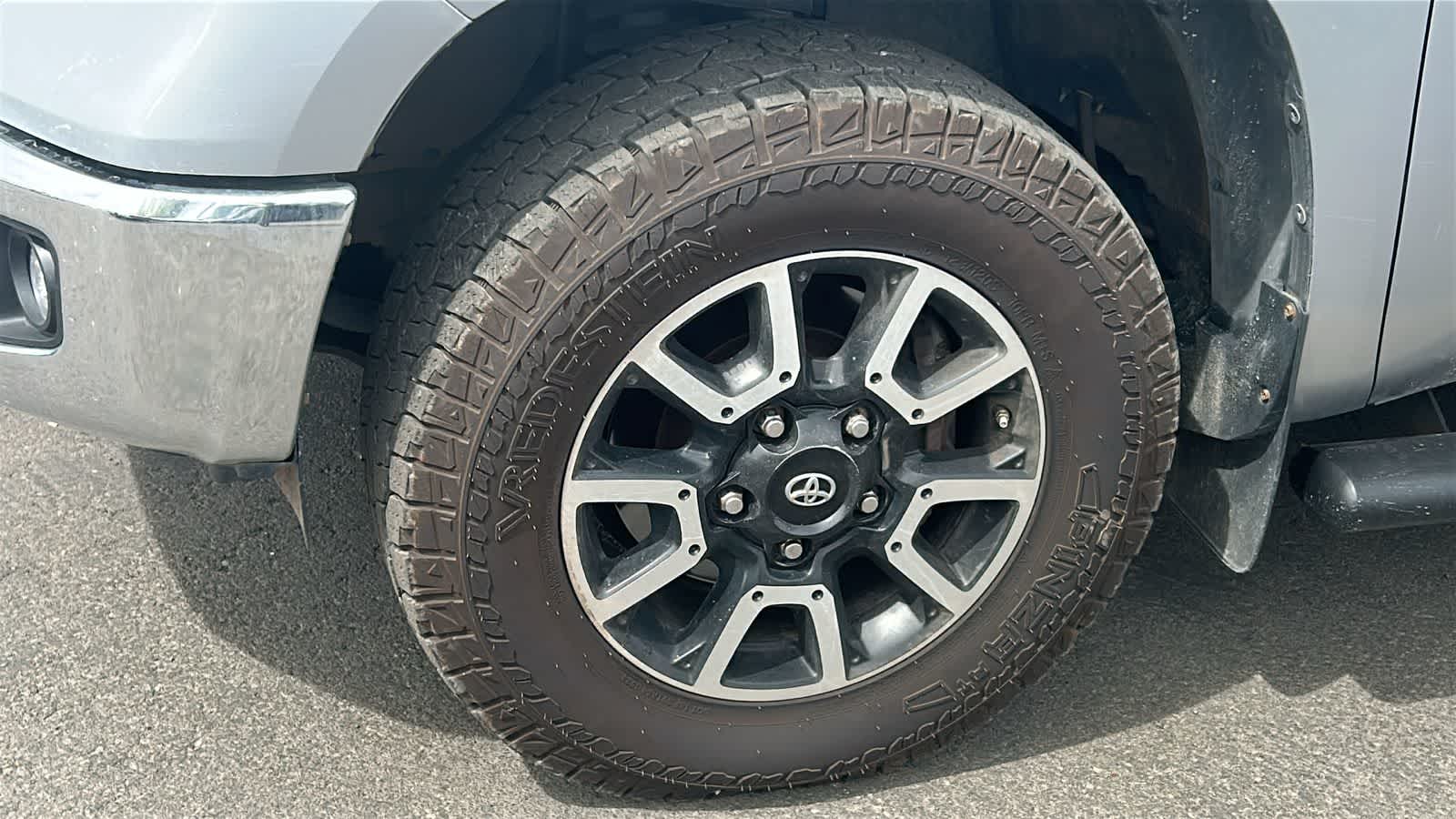 Thumbnail: 2018 Toyota Tundra - 4