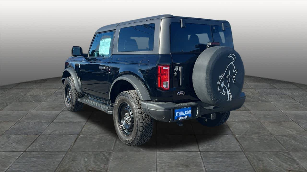 Thumbnail: 2022 Ford Bronco - 7