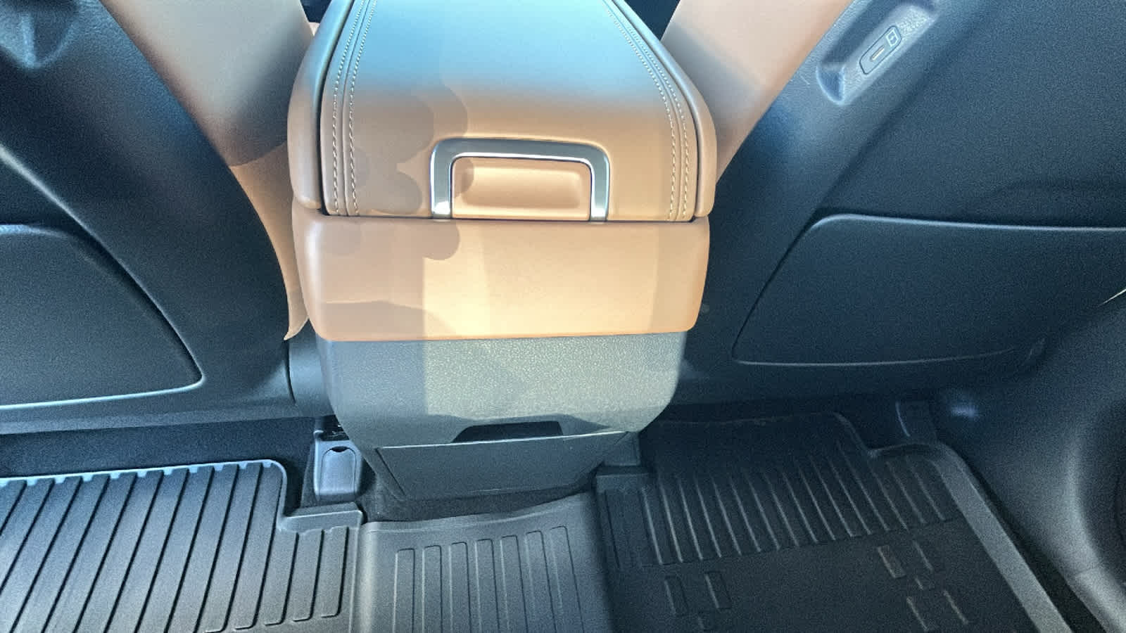 Thumbnail: 2026 Hyundai Santa Fe - 25