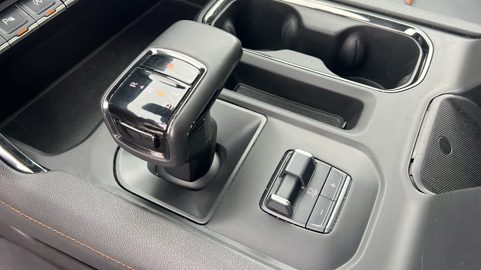 Thumbnail: 2024 GMC Sierra 1500 - 13