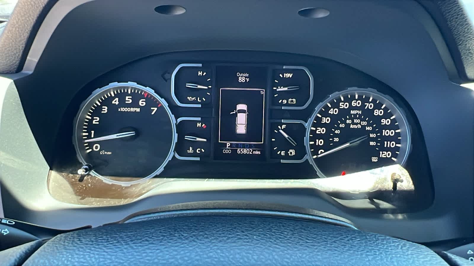 Thumbnail: 2019 Toyota Tundra - 21