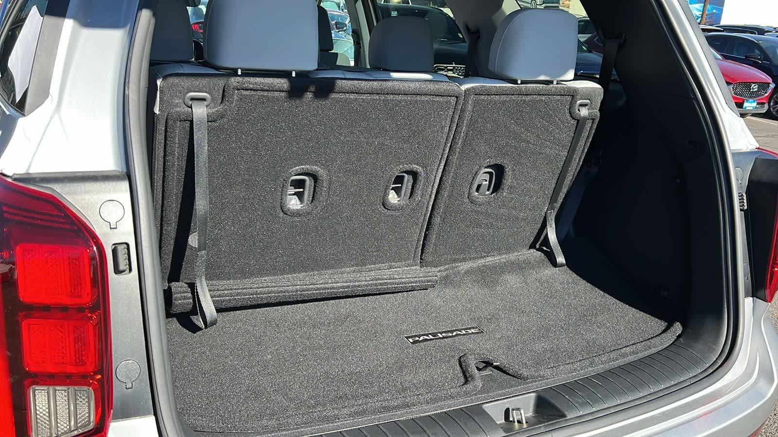 Thumbnail: 2025 Hyundai Palisade - 27