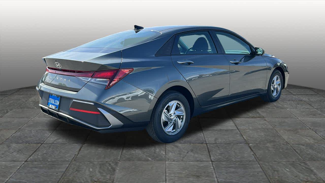Thumbnail: 2026 Hyundai Elantra - 5