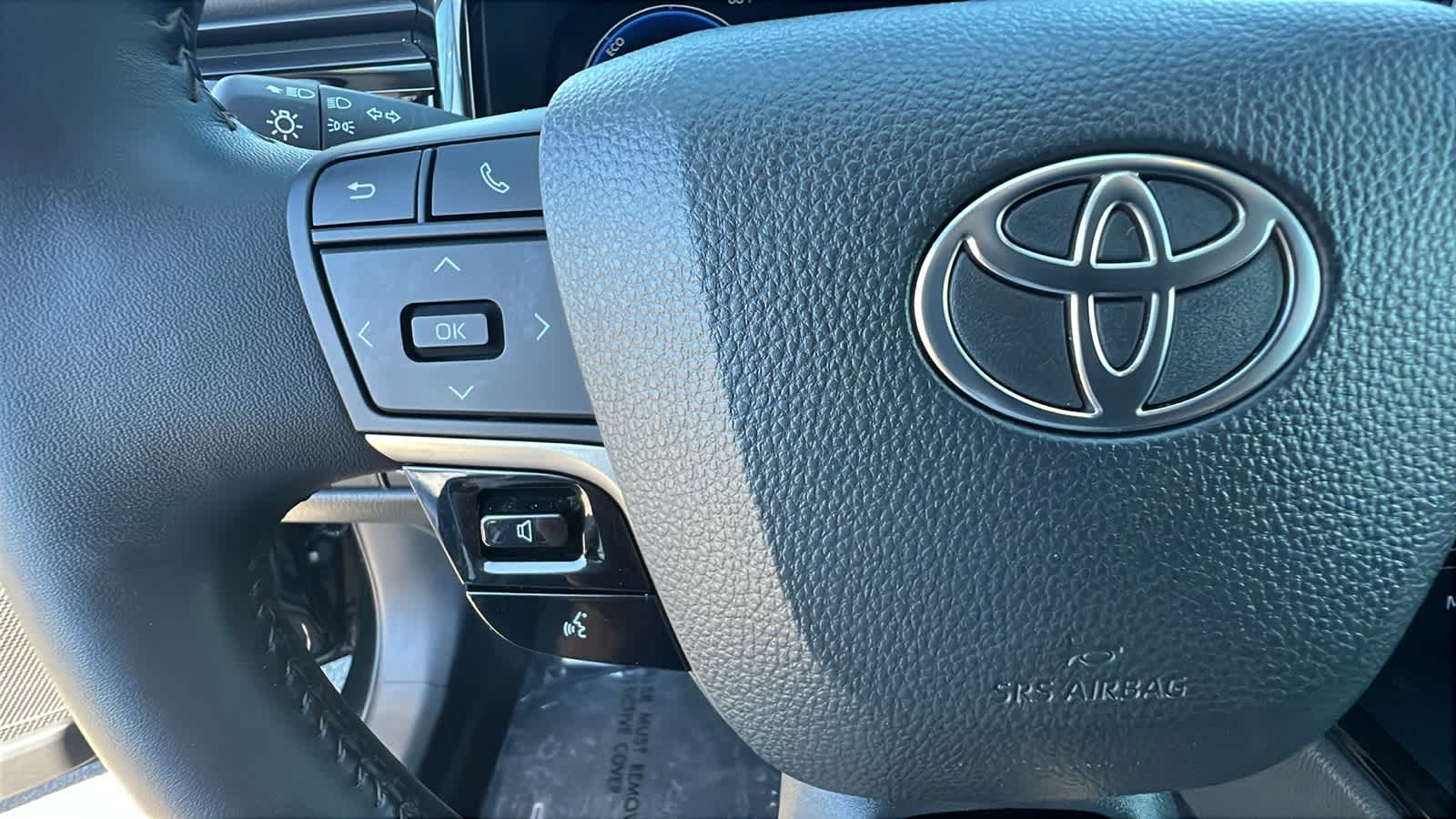 Thumbnail: 2025 Toyota Camry - 19