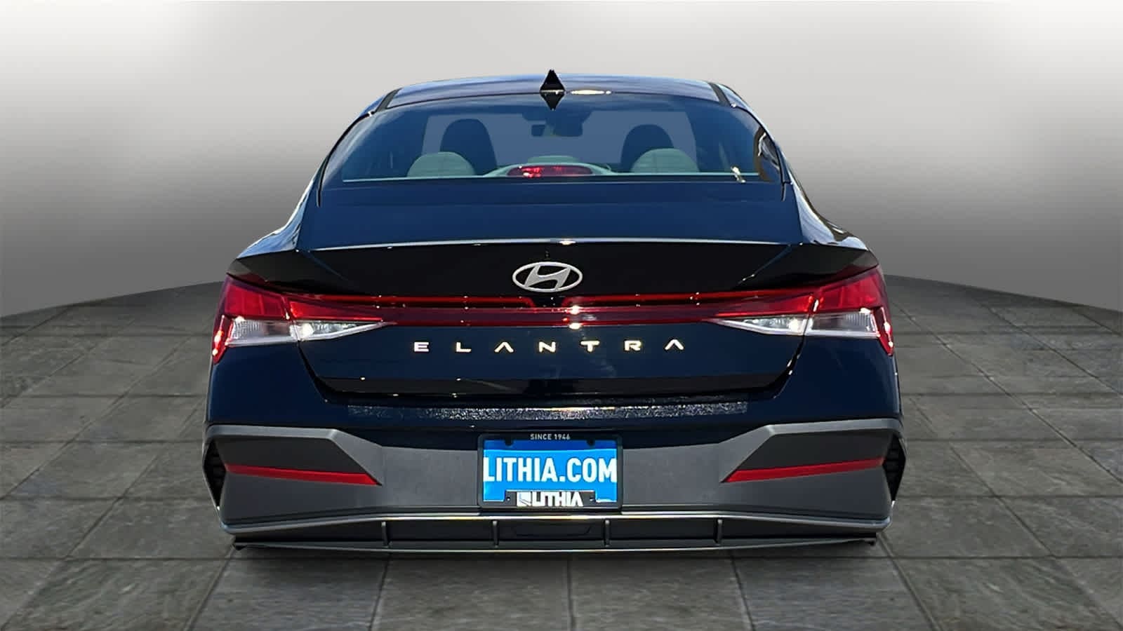 2024 Hyundai Elantra SEL 5