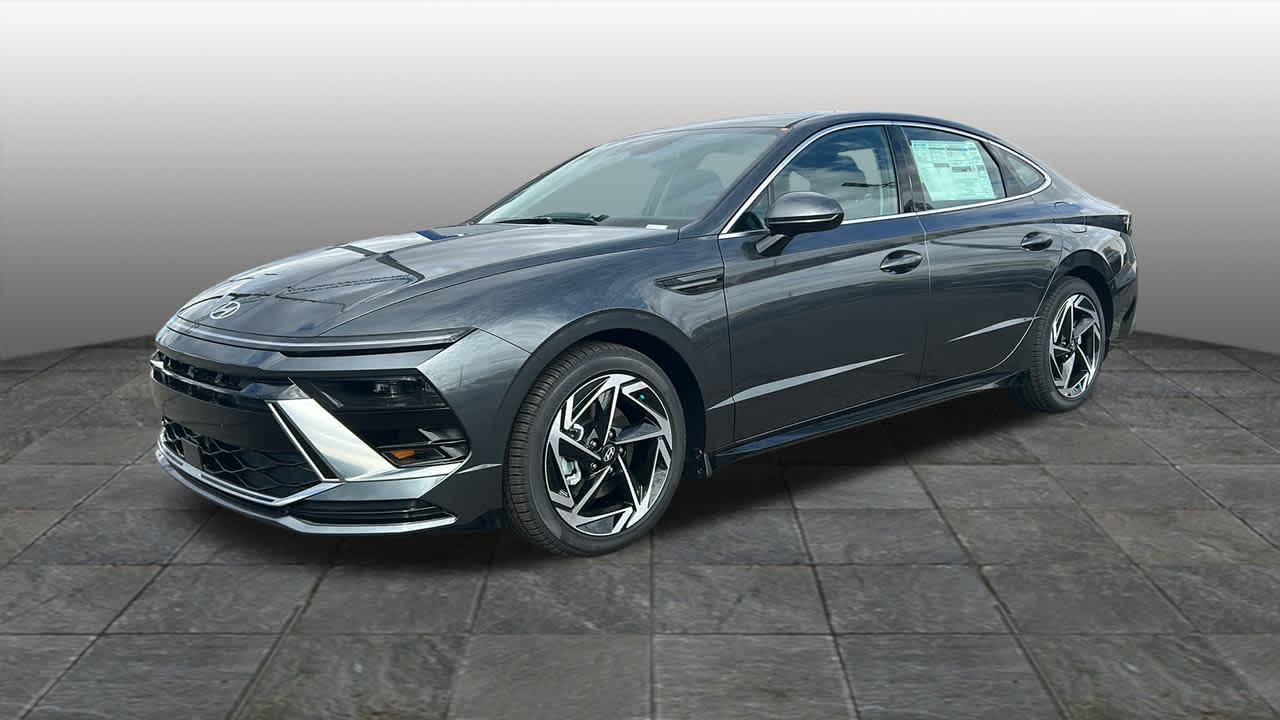 Thumbnail: 2026 Hyundai Sonata - 1