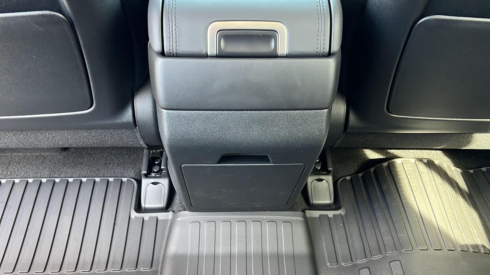 Thumbnail: 2026 Hyundai Santa Fe - 25