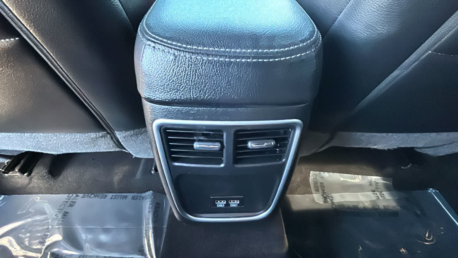 Thumbnail: 2020 Dodge Charger - 25