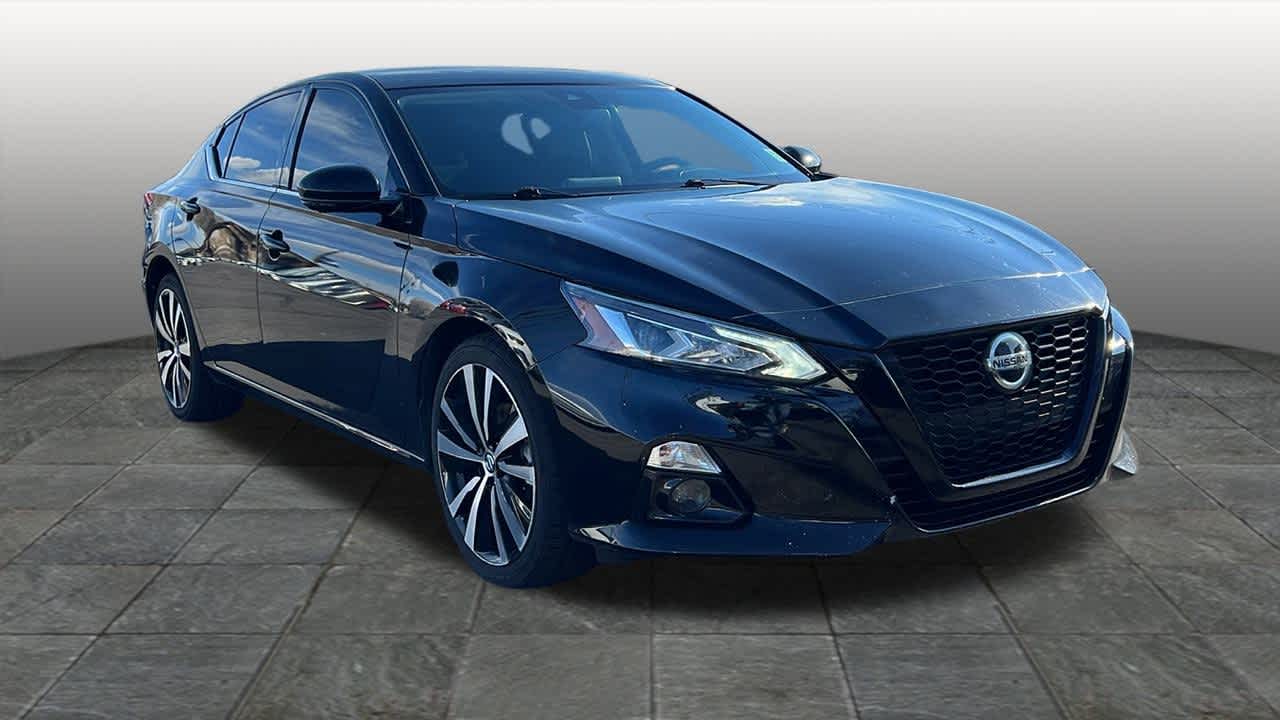 Thumbnail: 2021 Nissan Altima - 3